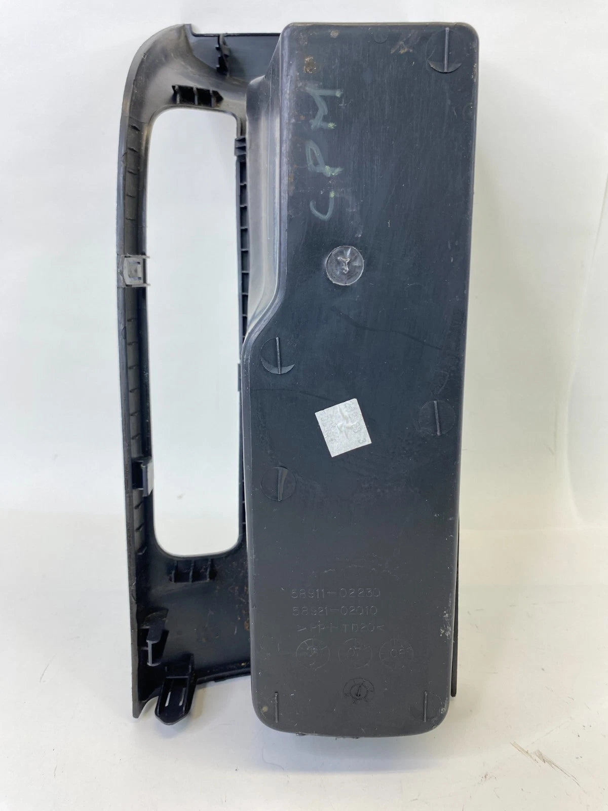 2009-2013 TOYOTA MATRIX FLOOR CENTER CONSOLE PANEL TRIM BEZEL 58911-02230 OEM