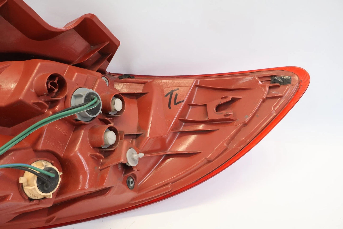 2011-2014 MAZDA 2 MAZDA2 REAR LEFT DRIVER TAILLIGHT TAIL LIGHT HALOGEN DR6151160