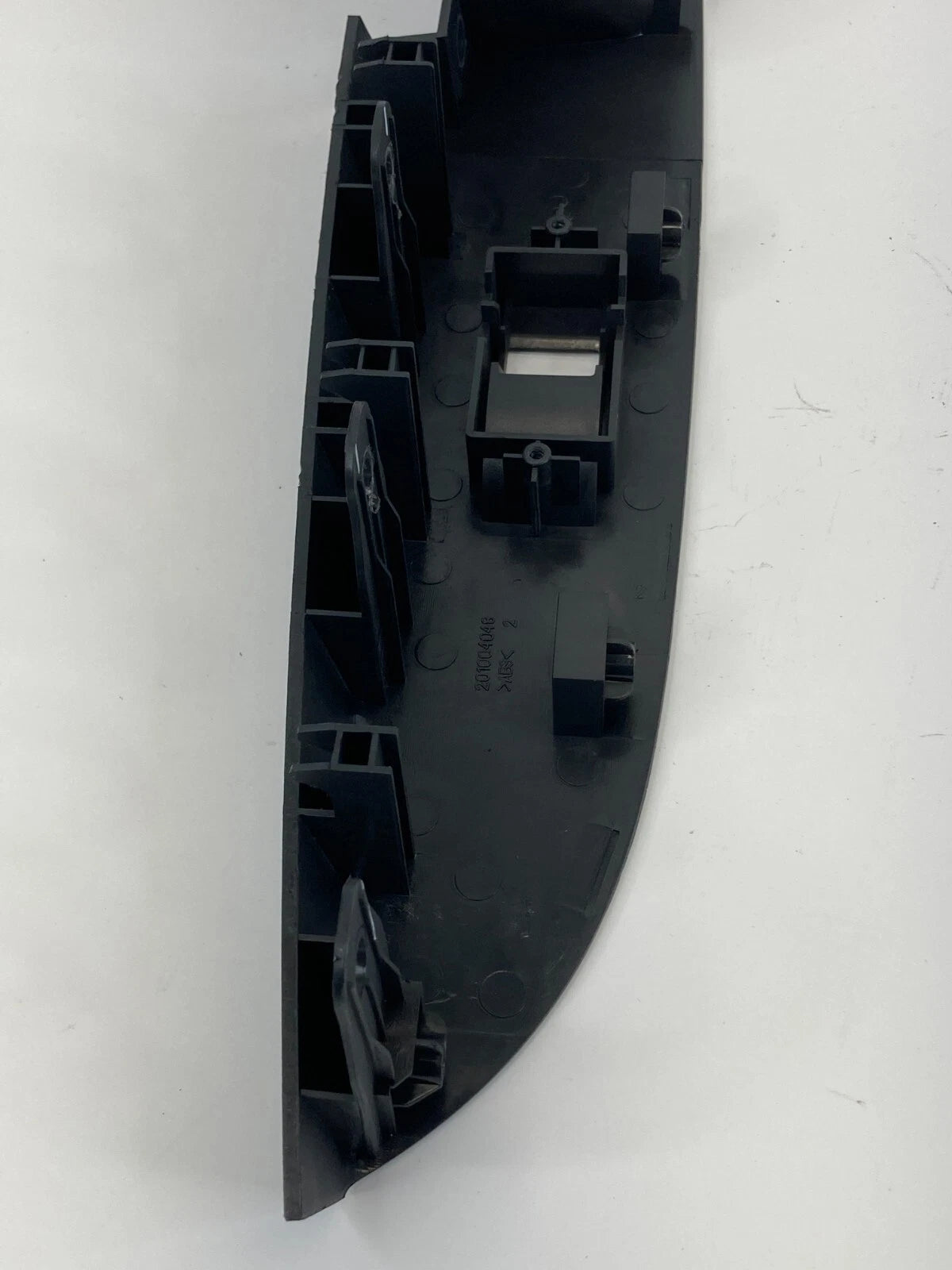 12-15 CHEVROLET CAPTIVA SPORT REAR RIGHT DOOR WINDOW SWITCH BEZEL OEM 201004048