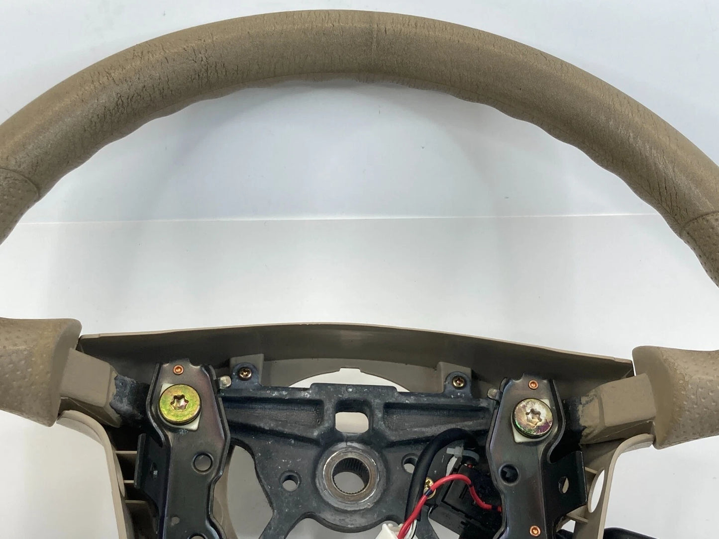 2000 2001 00 01 MAZDA MPV STEERING WHEEL W/ CRUISE CONTROL SWITCH BUTTON OEM