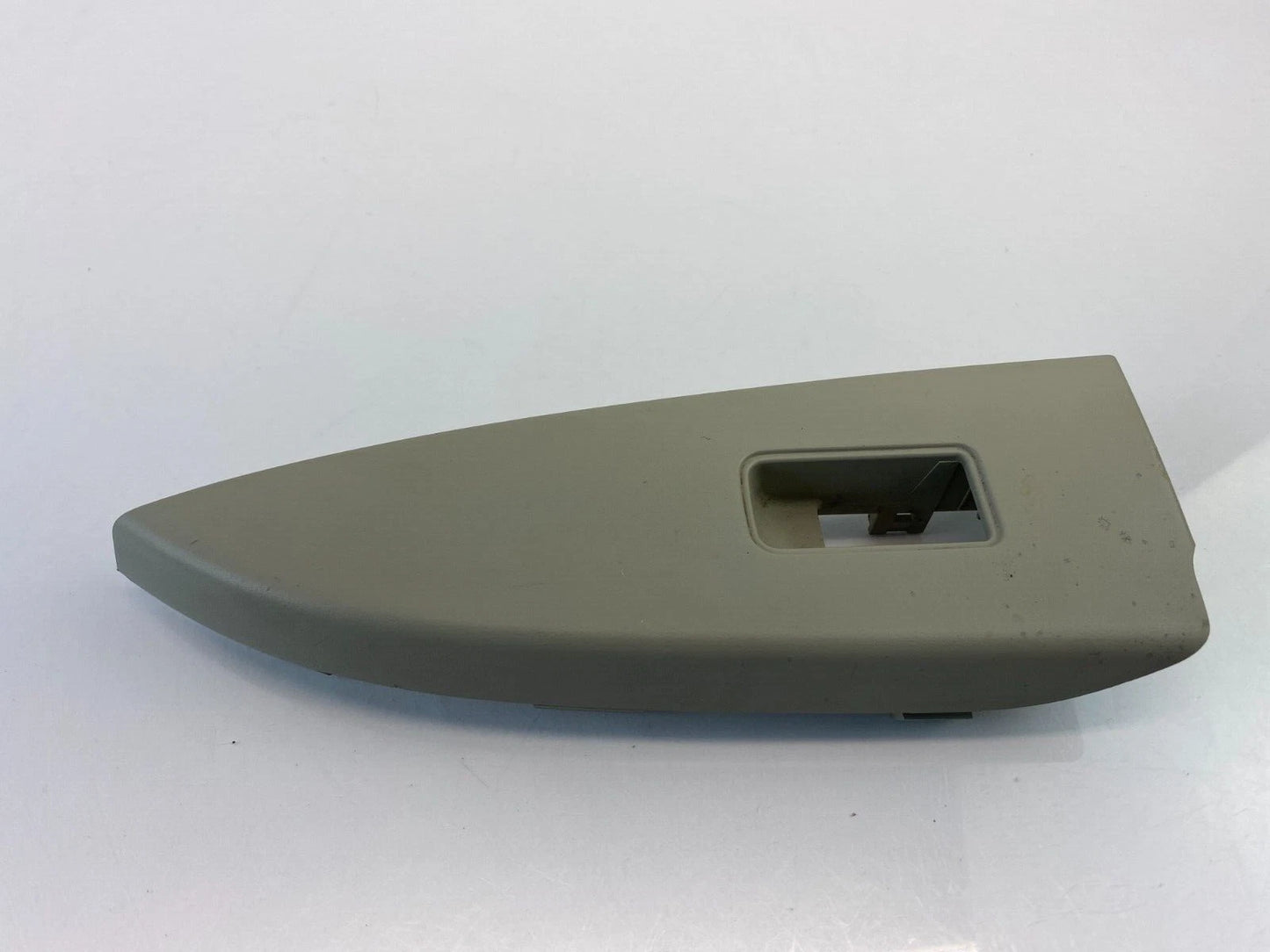 2010-2014 SUBARU LEGACY REAR RIGHT SIDE WINDOW SWITCH PANEL BEZEL 94263AJ14A OEM