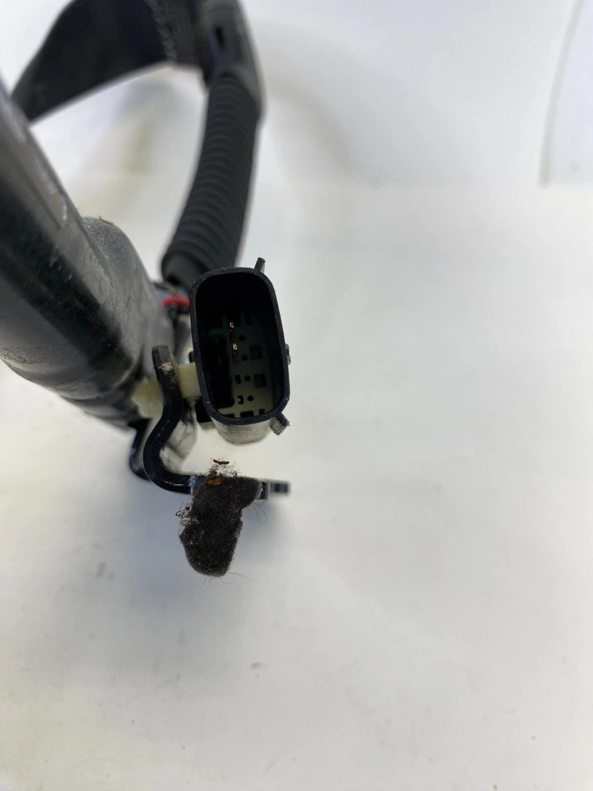 2016-2019 FORD EXPLORER INTERCEPTOR UTILITY FRONT LEFT SEAT BELT RETRACTOR ASSY