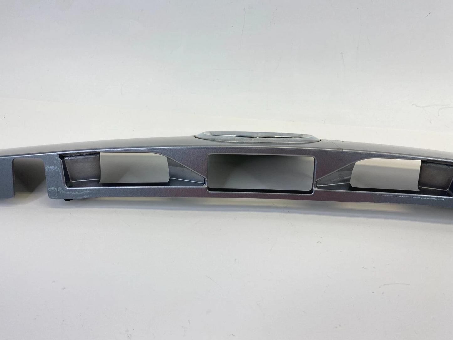 10-12 MAZDA CX-7 LIFTGATE TAILGATE TRUNK LID LICENSE LIGHT PLATE FINISH MOLDING
