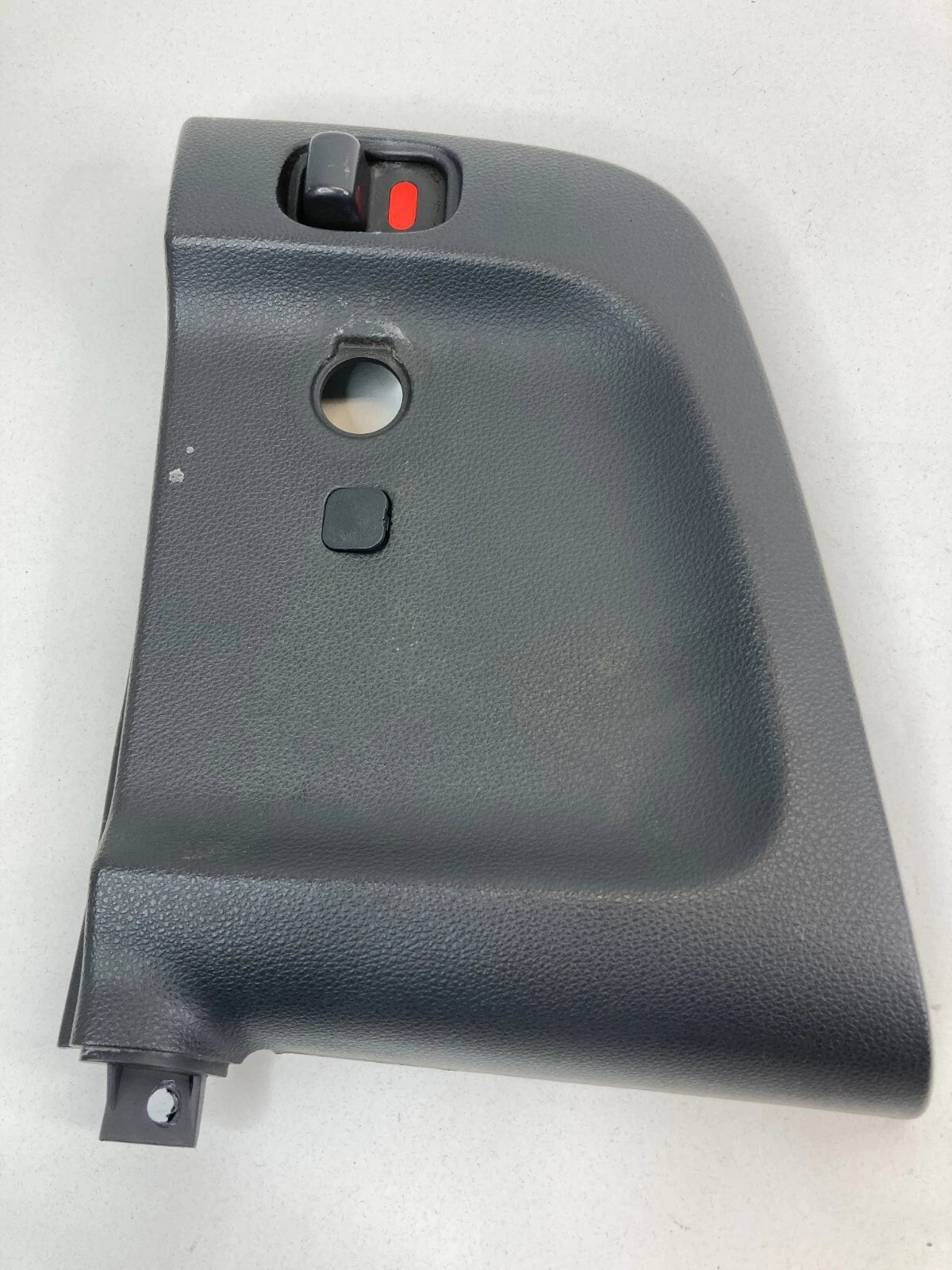 2007-2010 KIA SEDONA REAR LEFT SLIDING DOOR INNER HANDLE BEZEL COVER 83611-4D000
