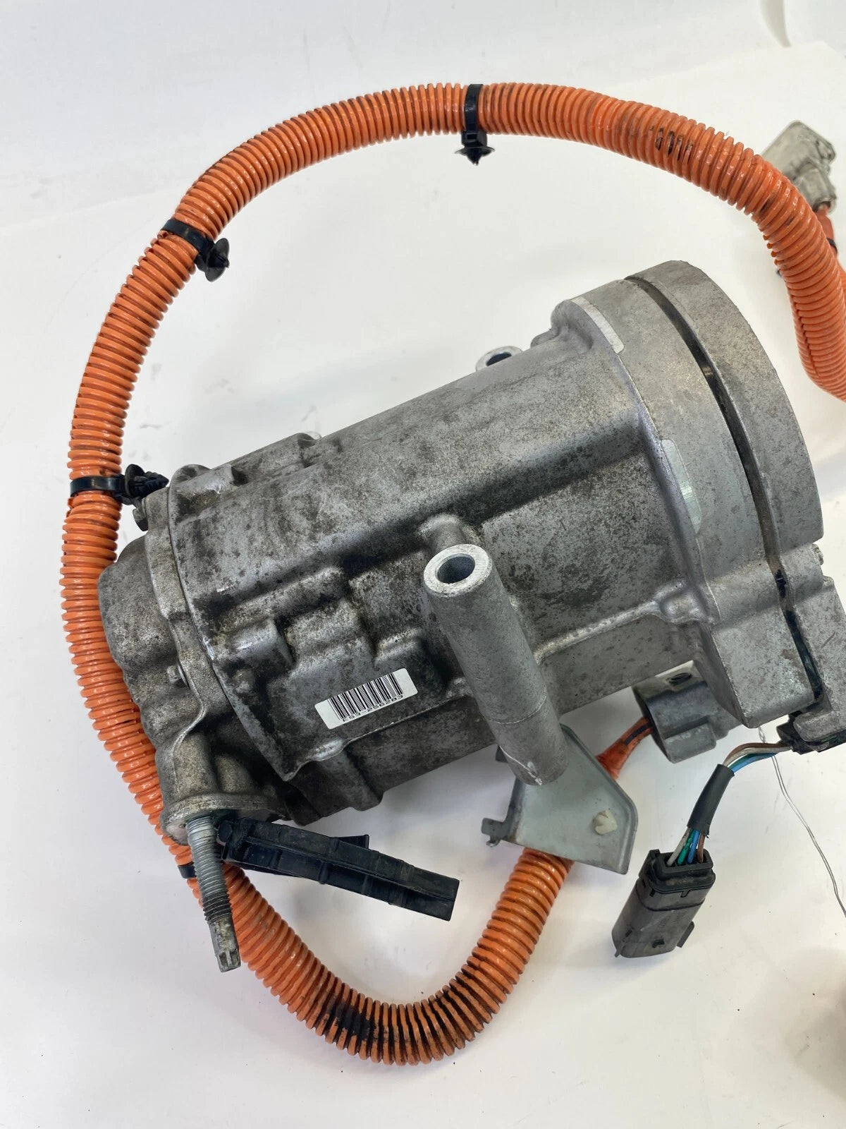 18-20 FORD FUSION HYBRID ELECTRIC AC AIR CONDITIONING COMPRESSOR DG9H-19D623-AD