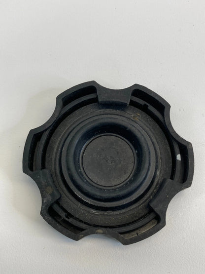 2008-2010 SATURN VUE 2.4L BRAKE MASTER CYLINDER CAP RESERVOIR TANK COVER CAP OEM