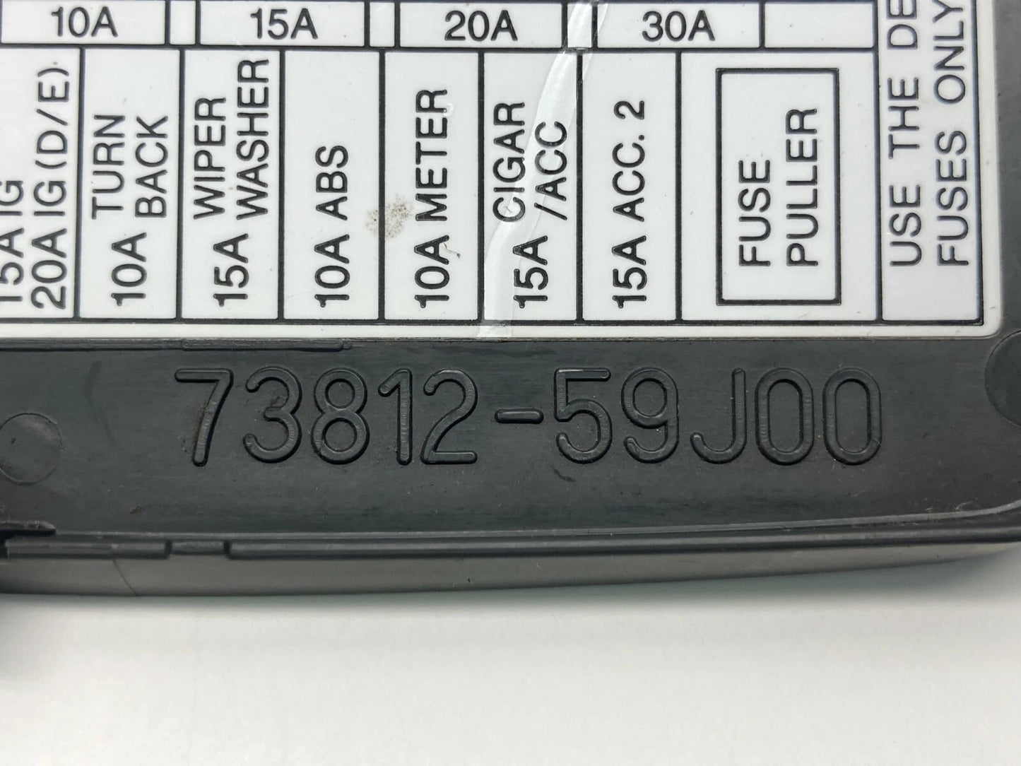 2005 2006 2007 SUZUKI AERIO FUSE BOX COVER ACCESS COVER TRIM 73812-59J00 OEM