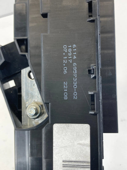 2006 2007 BMW 525I 3.0L AT FRONT POWER DISTRIBUTION FUSE RELAY BOX 257-13290 OEM