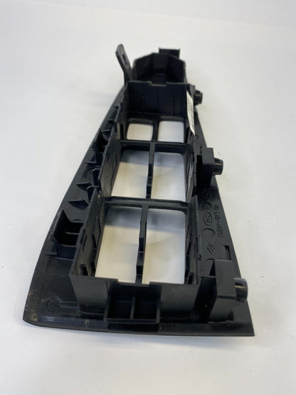 2007-2010 Hyundai Elantra Front Left Door Power Window Switch Bezel 93570-2H010