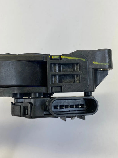 2010-2017 CHEVROLET EQUINOX ELECTRONIC GAS PEDAL DRIVER OEM FACTORY 863-0015-001