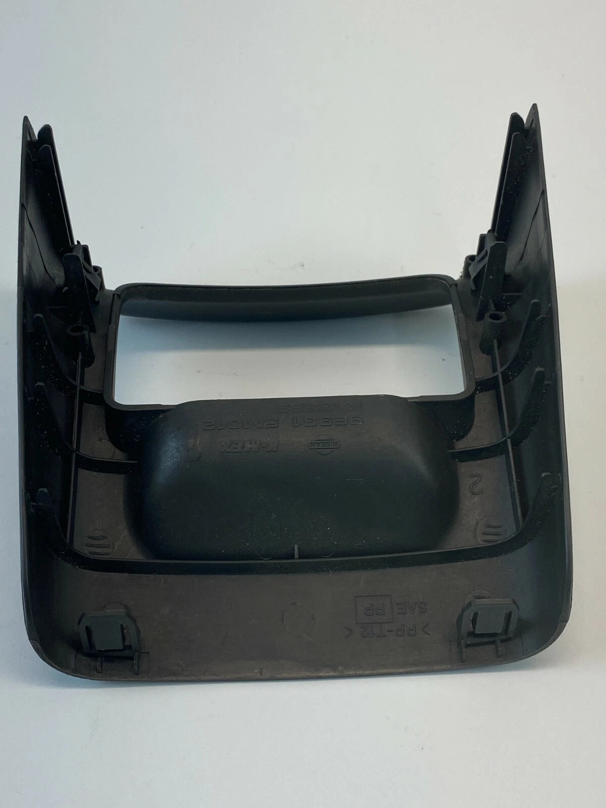 2000-2006 NISSAN SENTRA REAR CENTER CONSOLE CUP TRIM PANEL BEZEL 96931-5M012 OEM