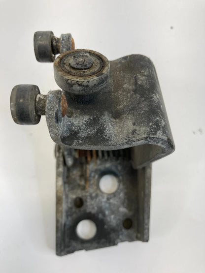 1999-2004 HONDA ODYSSEY REAR LEFT SIDE SLIDING DOOR ROLLER ASSEMBLY OEM