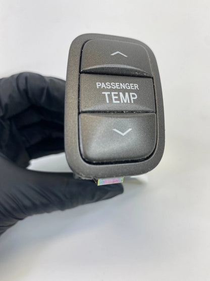 04 05 06 Lexus LS430 DASH DRIVER & PASSENGER TEMPERATURE CONTROL SWITCH OEM