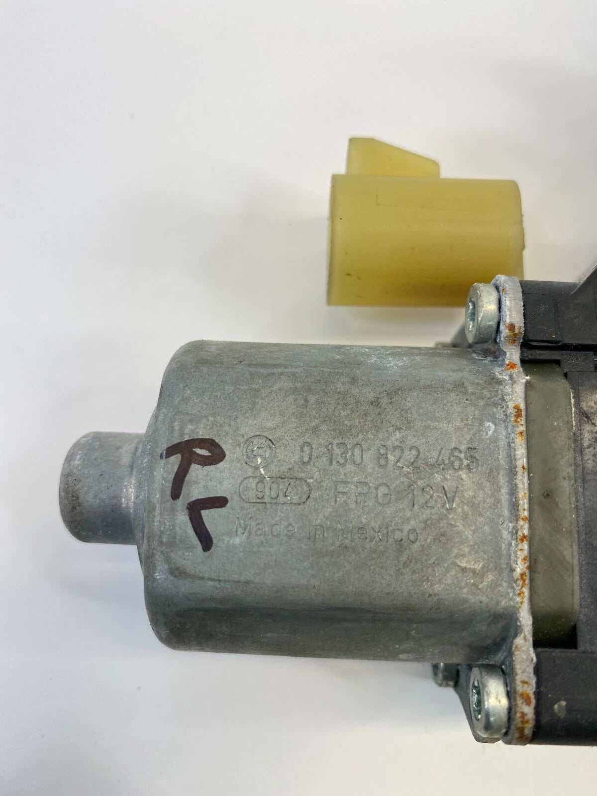 2009-2011 CHEVROLET EQUINOX REAR LEFT SIDE DOOR POWER WINDOW MOTOR 98820-J3010