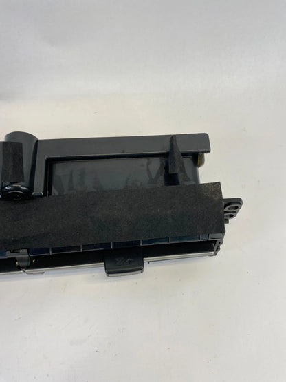2010-2012 TOYOTA PRIUS FRONT VENTS CENTER DASH AIR VENT OUTLET 55670-47070 OEM