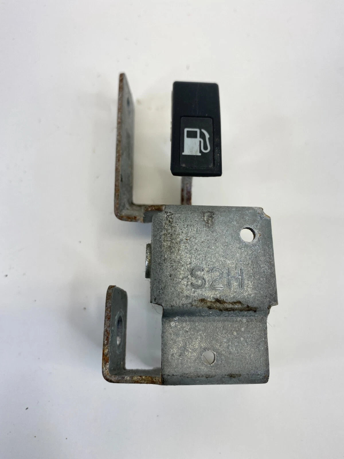 2007-2012 ACURA RDX FUEL GAS DOOR FILLER RELEASE HANDLE LEVER SWITCH OEM