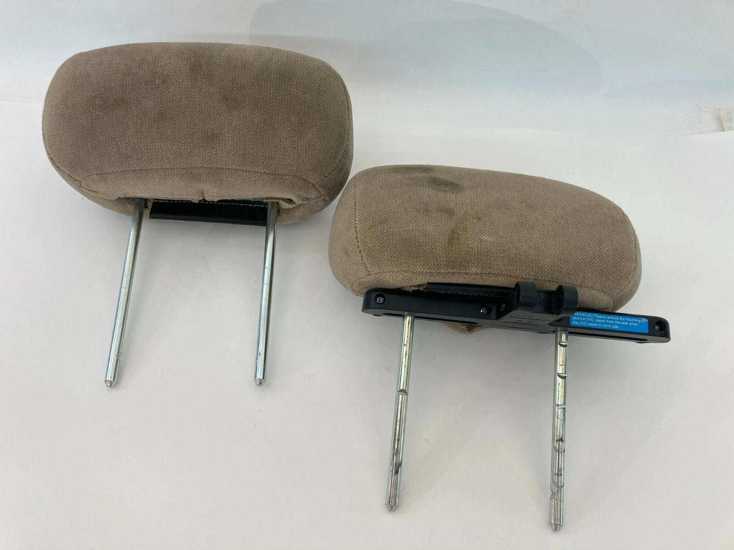 2003-2008 ISUZU ASCENDER SECOND ROW PAIR SET RIGHT LEFT SEAT HEADREST HEAD REST