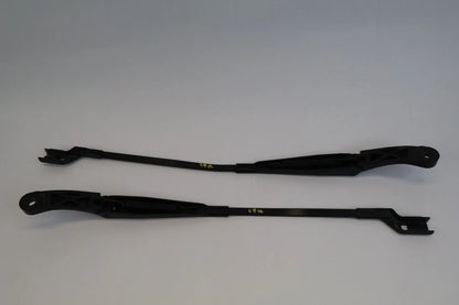2016-2019 CHEVROLET CRUZE FRONT WINDSHIELD WIPER ARM PAIR SET GM13466309 OEM