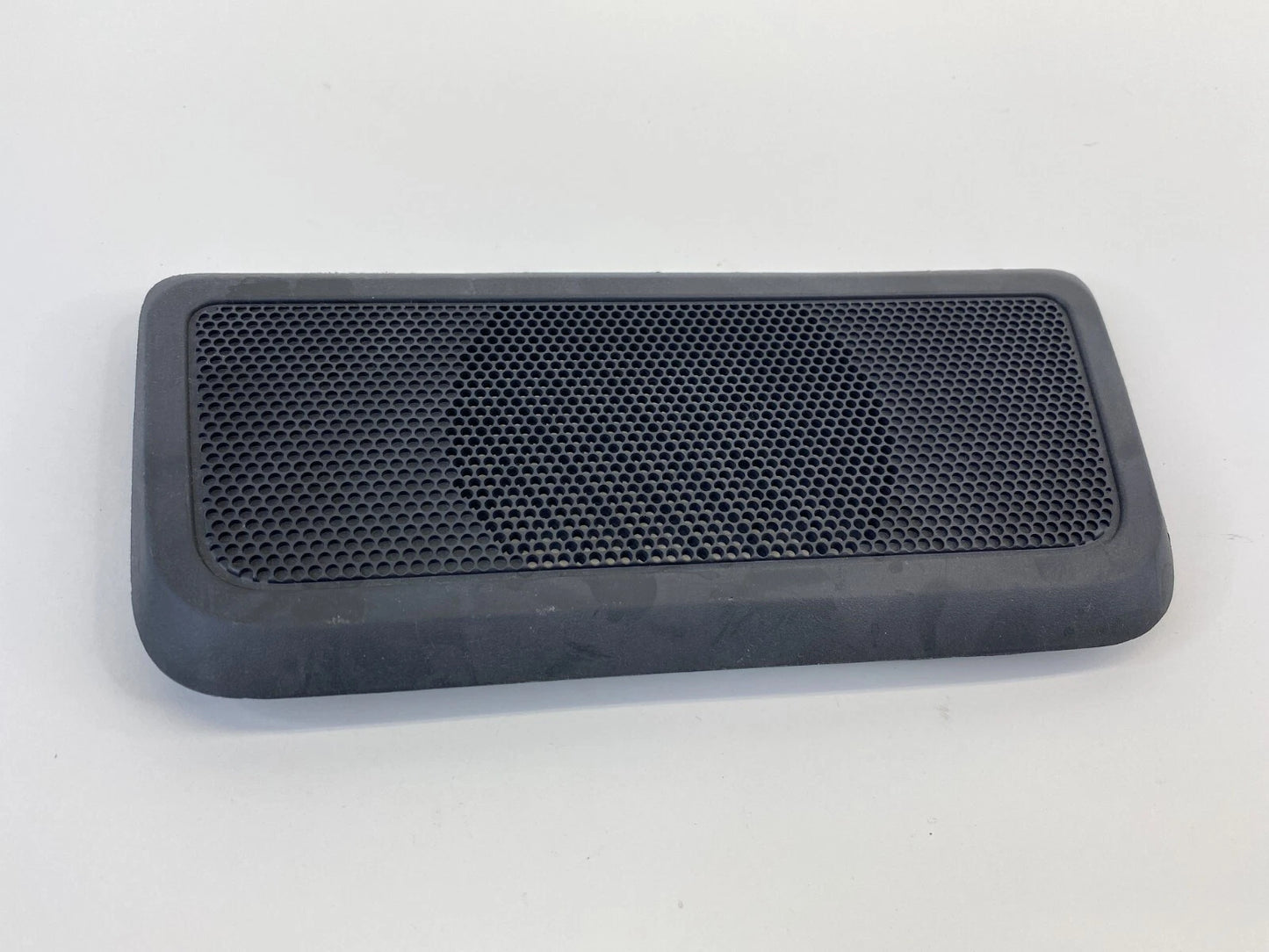 2010 2011 FORD FUSION REAR CENTER SPEAKER COVER GRILLE TRIM 6H63-18978-A OEM