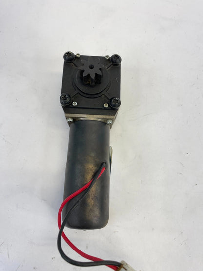 1996-2005 MITSUBISHI ECLIPSE SPYDER RIGHT SIDE CONVERTIBLE TOP MOTOR 409A588