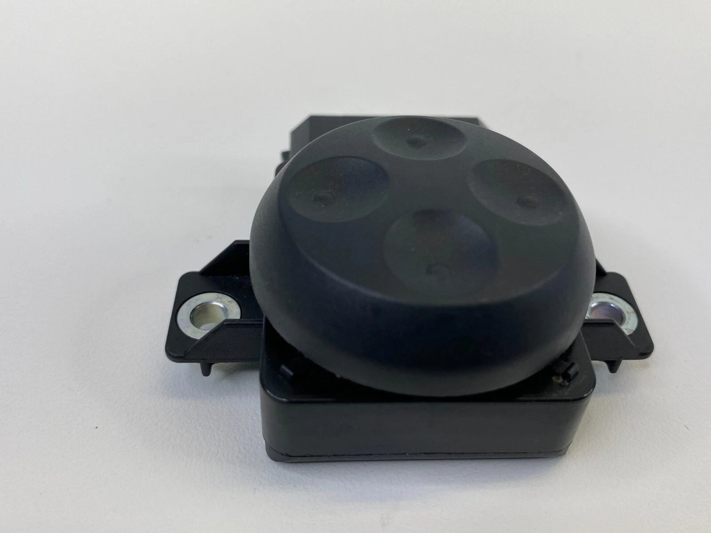 2009-2017 VOLKSWAGEN CC FRONT RIGHT SIDE SEAT LUMBAR CONTROL SWITCH OEM