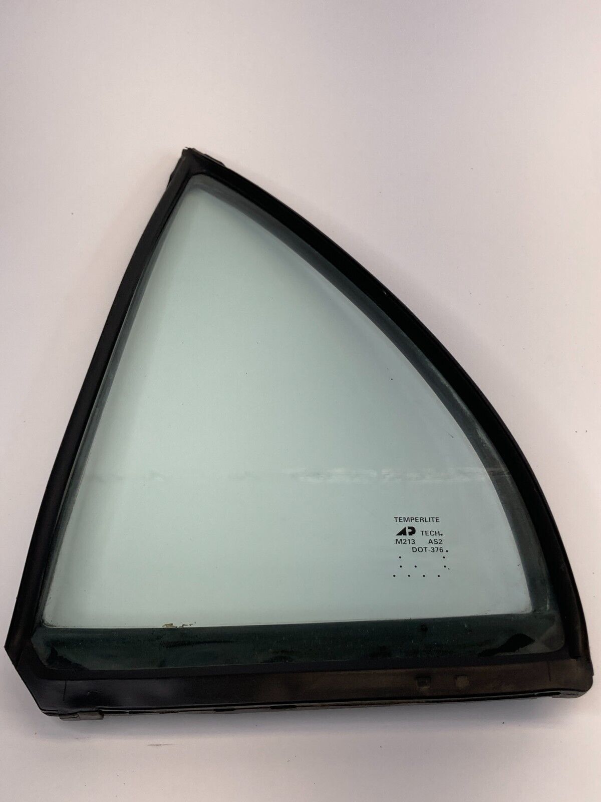 98-02 Toyota Corolla Rear Left Side Quarter Window Stationary Glass 68189-02020