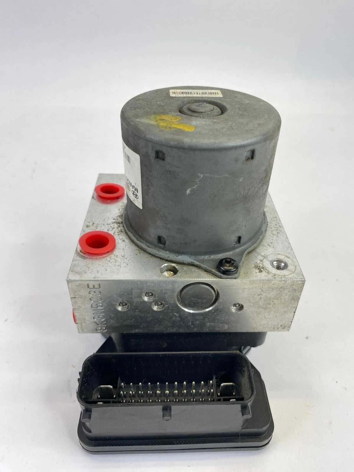 11 12 HYUNDAI SONATA ABS PUMP CONTROL MODULE ASSEMBLY ENGINE BAY OEM 58920-4R650