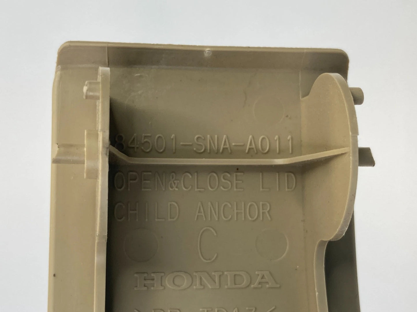 2006-2011 HONDA CIVIC REAR CHILD SEAT RESTRAINT ANCHOR COVER 84501-SNA-A011 OEM