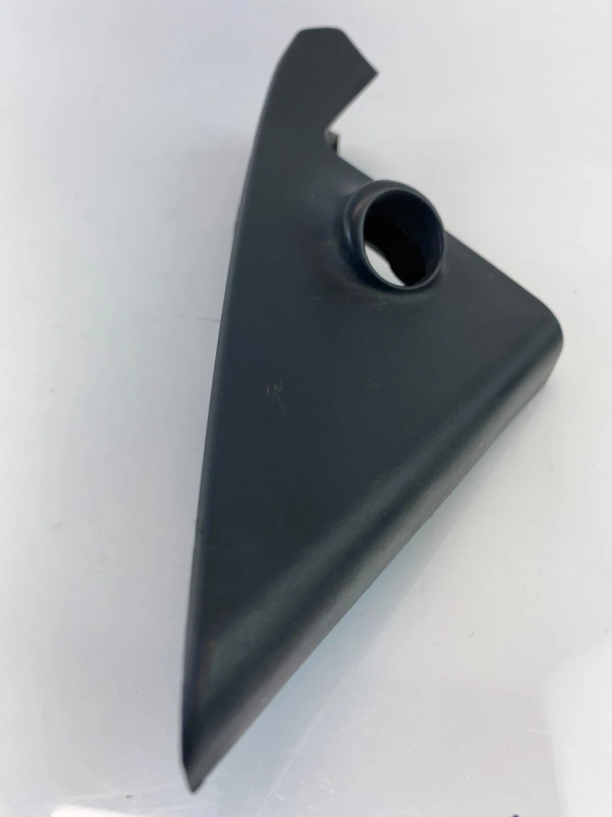 2000 01 02 03 2004 KIA SPECTRA FRONT LEFT DRIVER MIRROR CORNER COVER TRIM PANEL