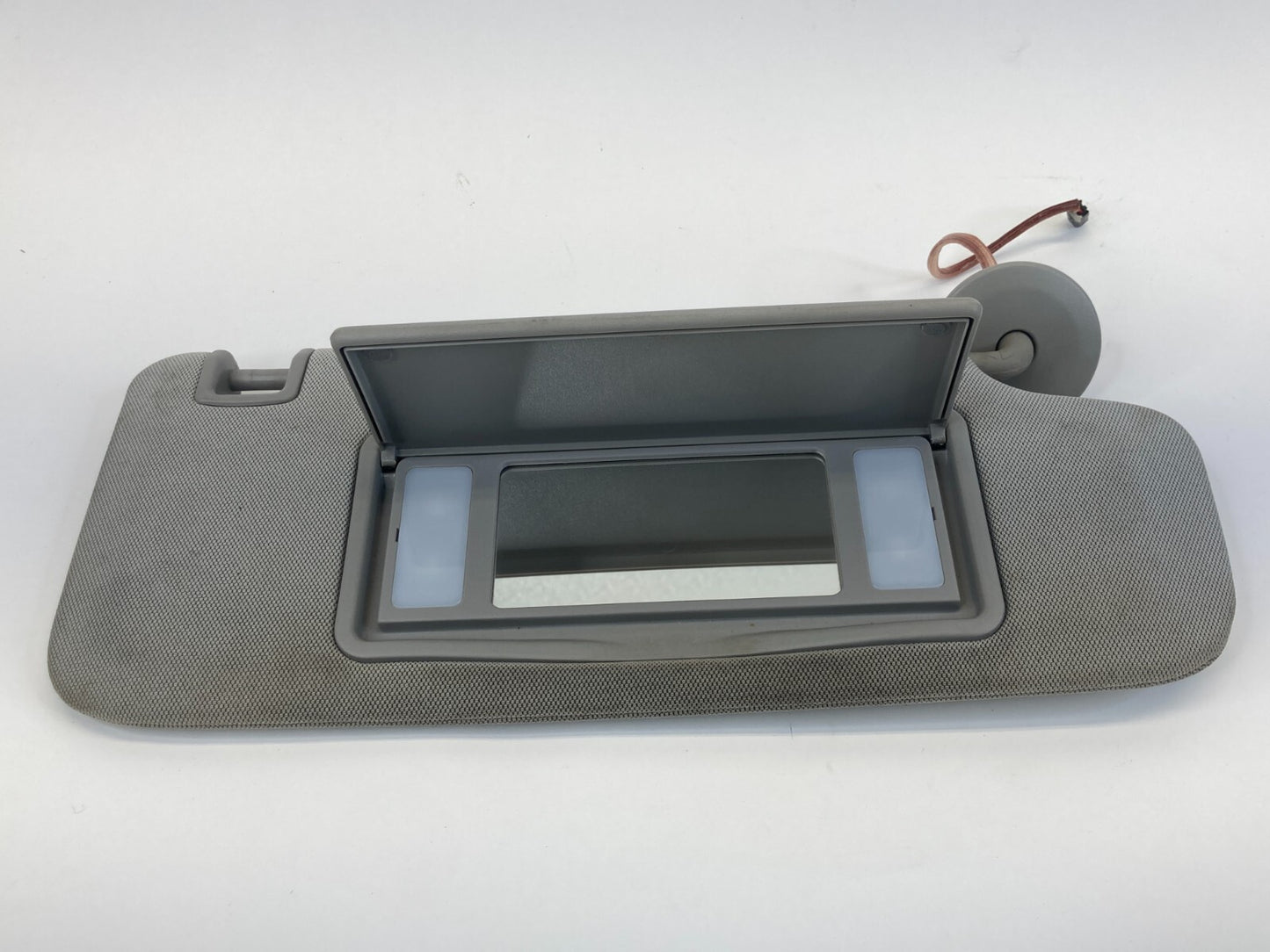 2010-2012 Buick LaCrosse Right Side Sunvisor Sun Visor Assy W/ Mirror & Light