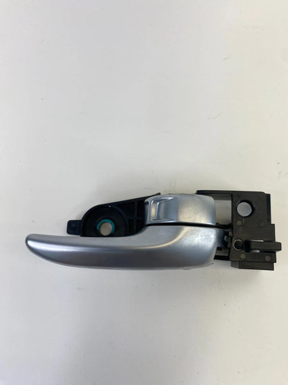 2015-2017 Chrysler 200 Rear Right Side Interior Inner Door Handle 3038087 OEM