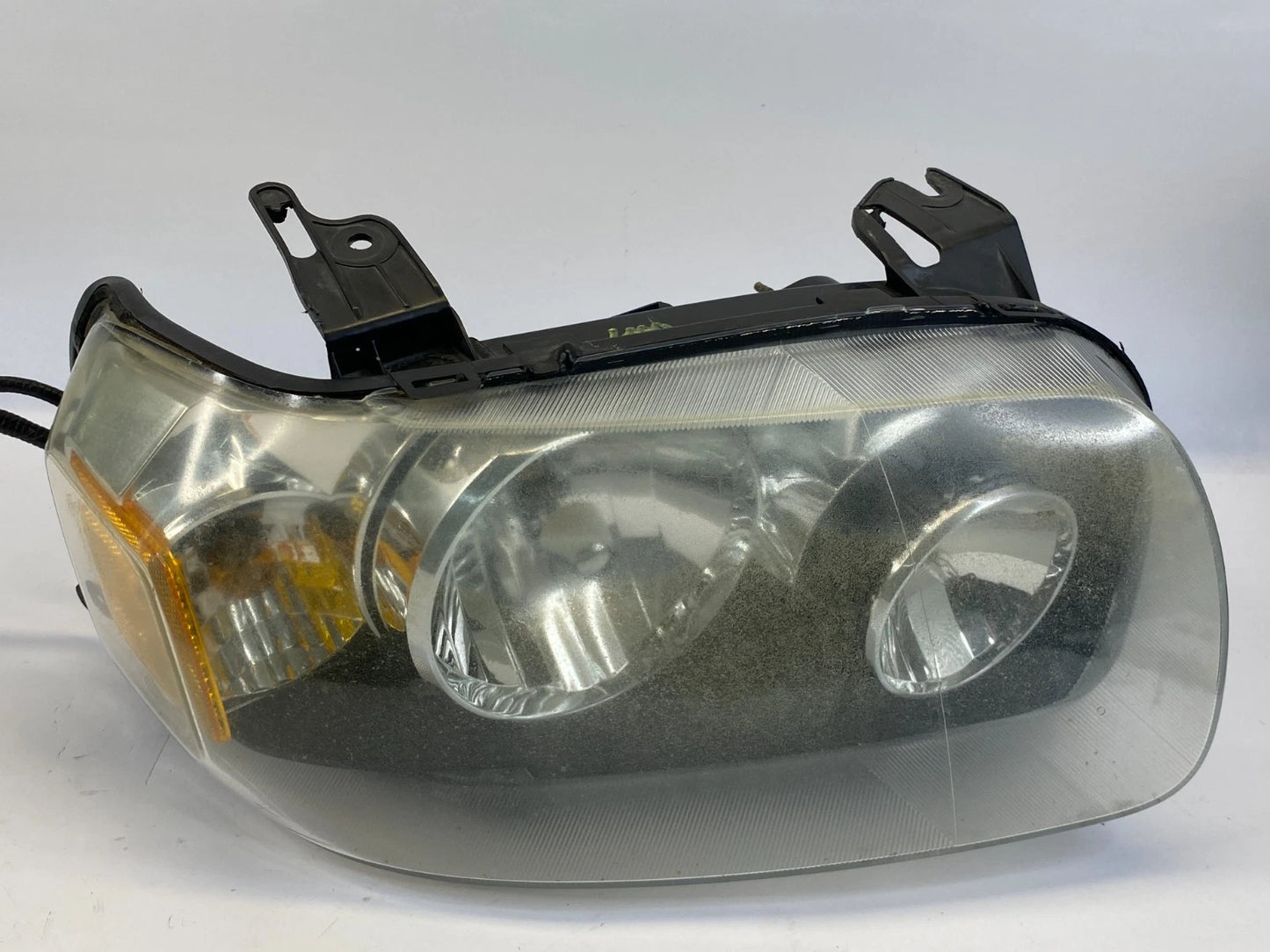 2005-2007 FORD ESCAPE FRONT RIGHT HEADLIGHT HEADLAMP 5L8X-13C199-AF OEM FACTORY