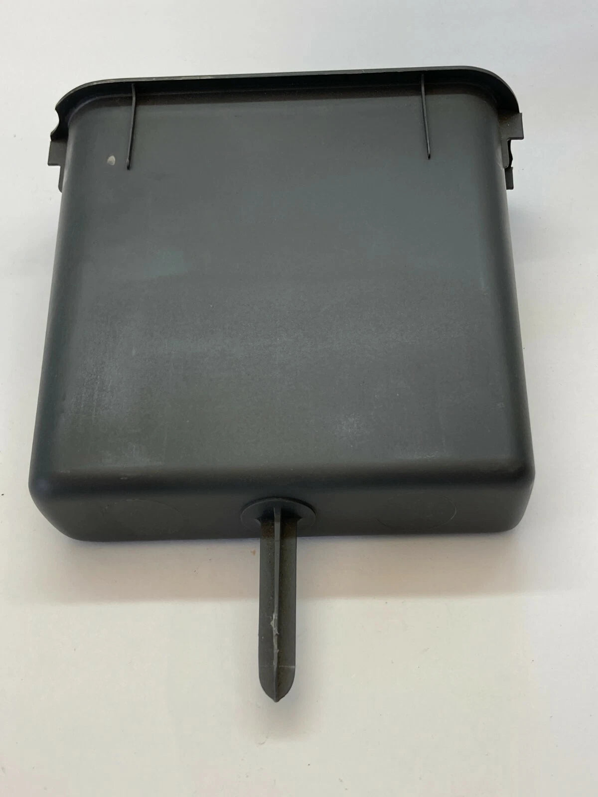 1997-1999 CHEVROLET MALIBU DASH STORAGE COMPARTMENT POCKET BEZEL TRIM 22644330