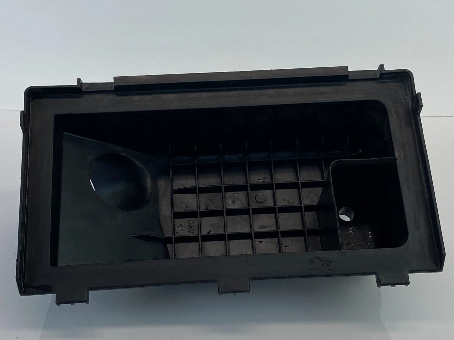 2007-2010 JEEP PATRIOT 2.4L UPPER AIR INTAKE CLEANER BOX FILTER COVER 04891700AB