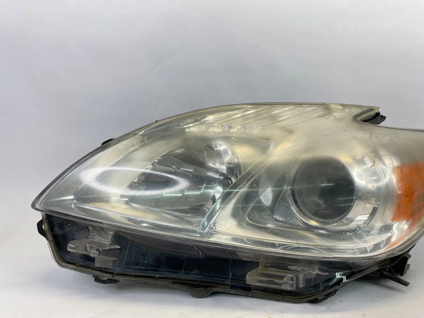2012-2015 TOYOTA PRIUS FRONT LEFT DRIVER SIDE HALOGEN HEADLIGHT HEAD LAMP ASSY