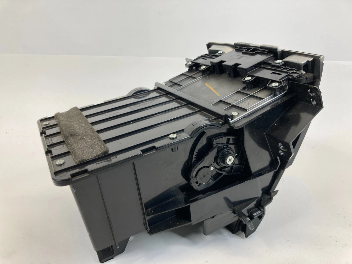 2011-2014 HYUNDAI SONATA CENTER CONSOLE STORAGE COMPARTMENT TRAY 84780-38000 OEM