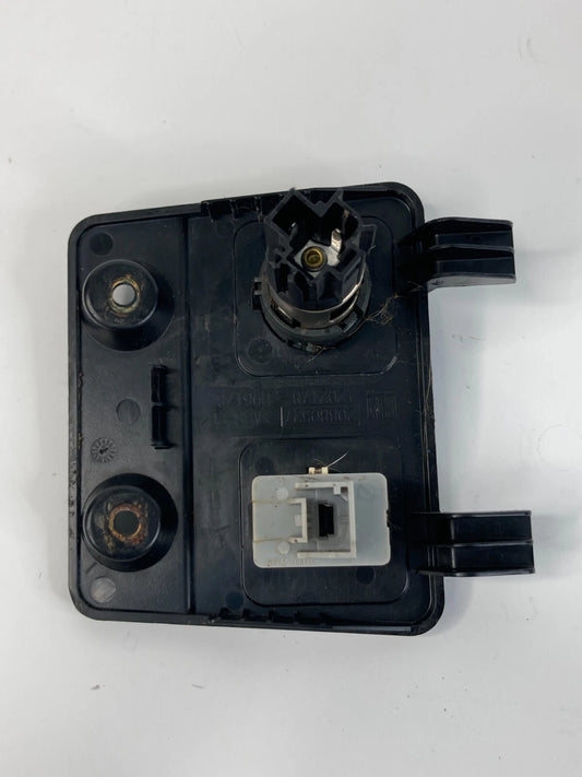2012-2015 CHEVROLET CAPTIVA SPORT CENTER CONSOLE AUX USB INPUT LIGHTER 20880527