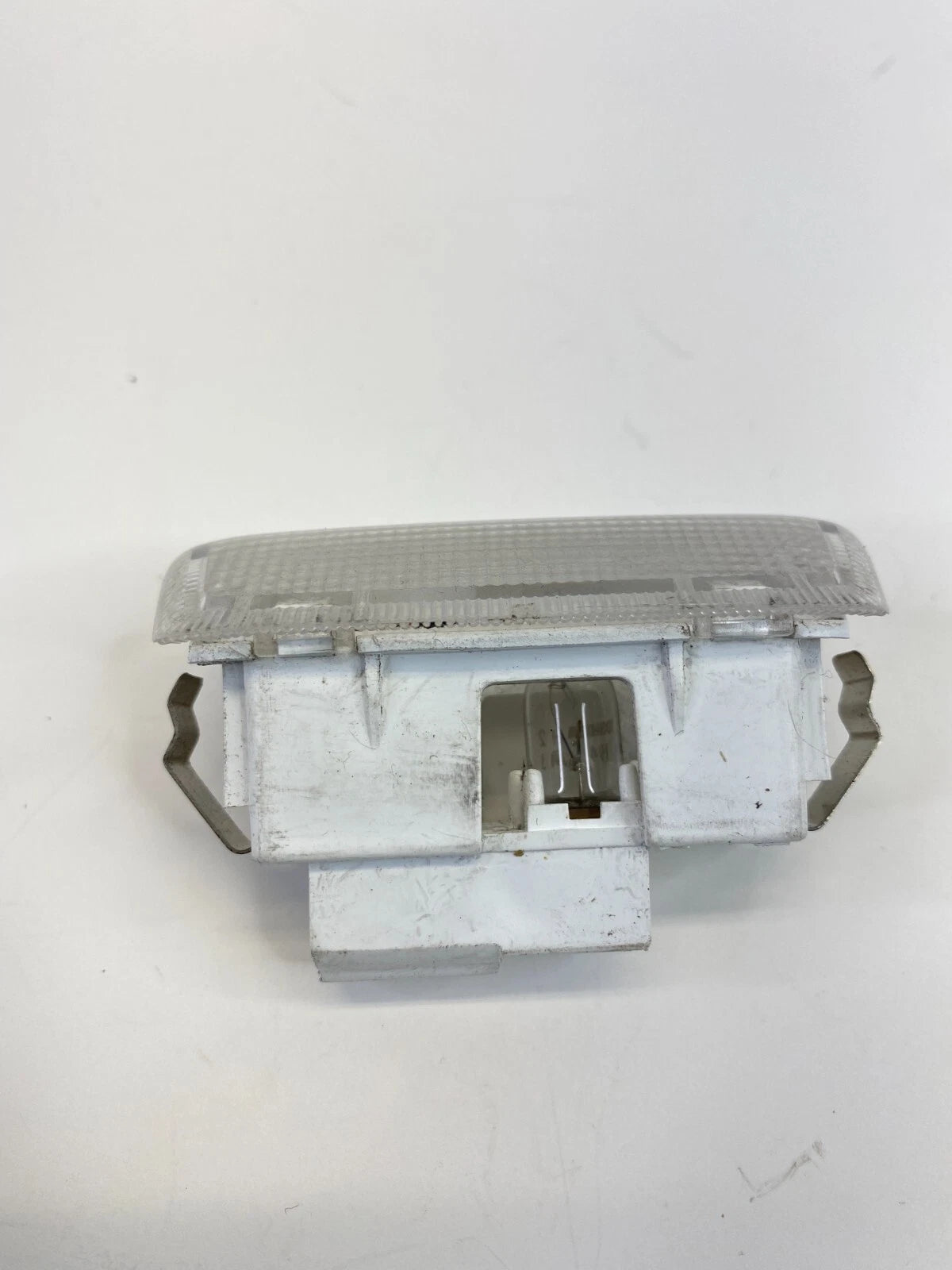 1998-2005 LEXUS GS300 REAR RIGHT BACK SIDE INNER DOOR COURTESY LIGHT LAMP OEM