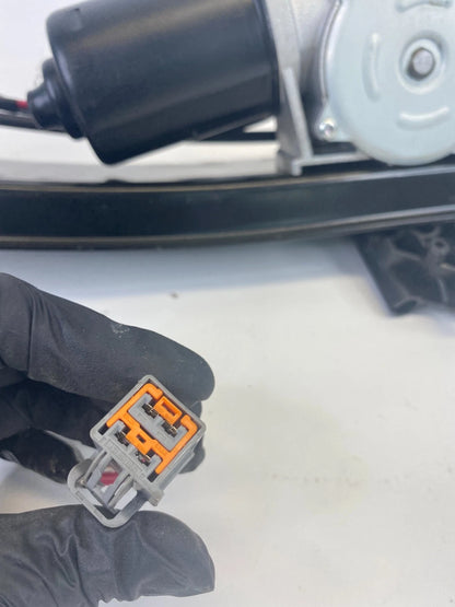 2009-2014 VOLKSWAGEN ROUTAN REAR RIGHT POWER SLIDING DOOR TRACK MOTOR 05026972AA