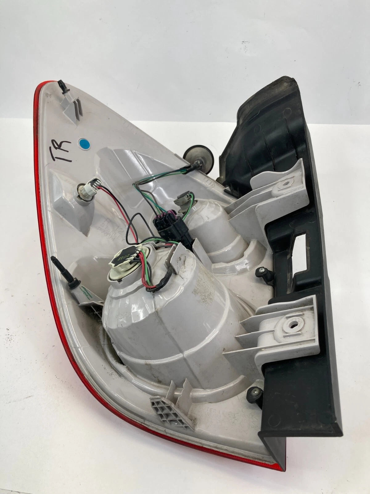 2010-2015 CHEVROLET EQUINOX RIGHT PASSENGER TAIL LIGHT TAILLIGHT LAMP P7894 OEM