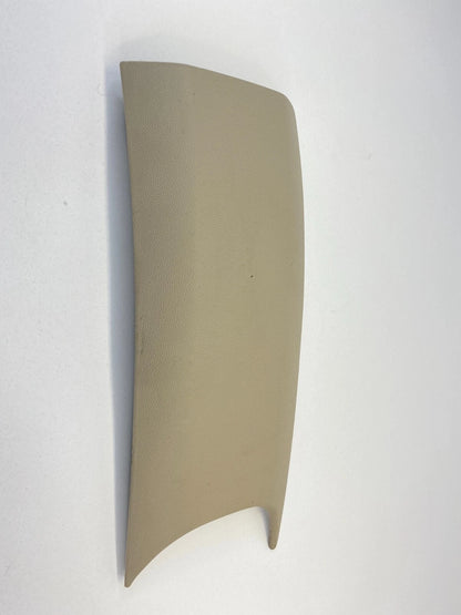 2002-2005 SATURN VUE FRONT CENTER CONSOLE LOWER COVER TRIM PANEL BEZEL 22702061