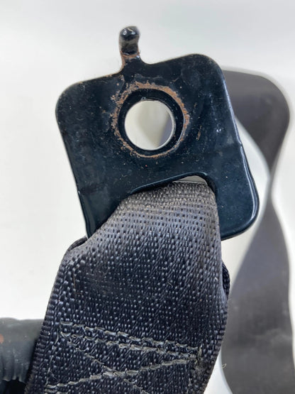 2006-2008 PONTIAC GRAND PRIX RIGHT FRONT PASSENGER SIDE SEAT BELT RETRACTOR OEM