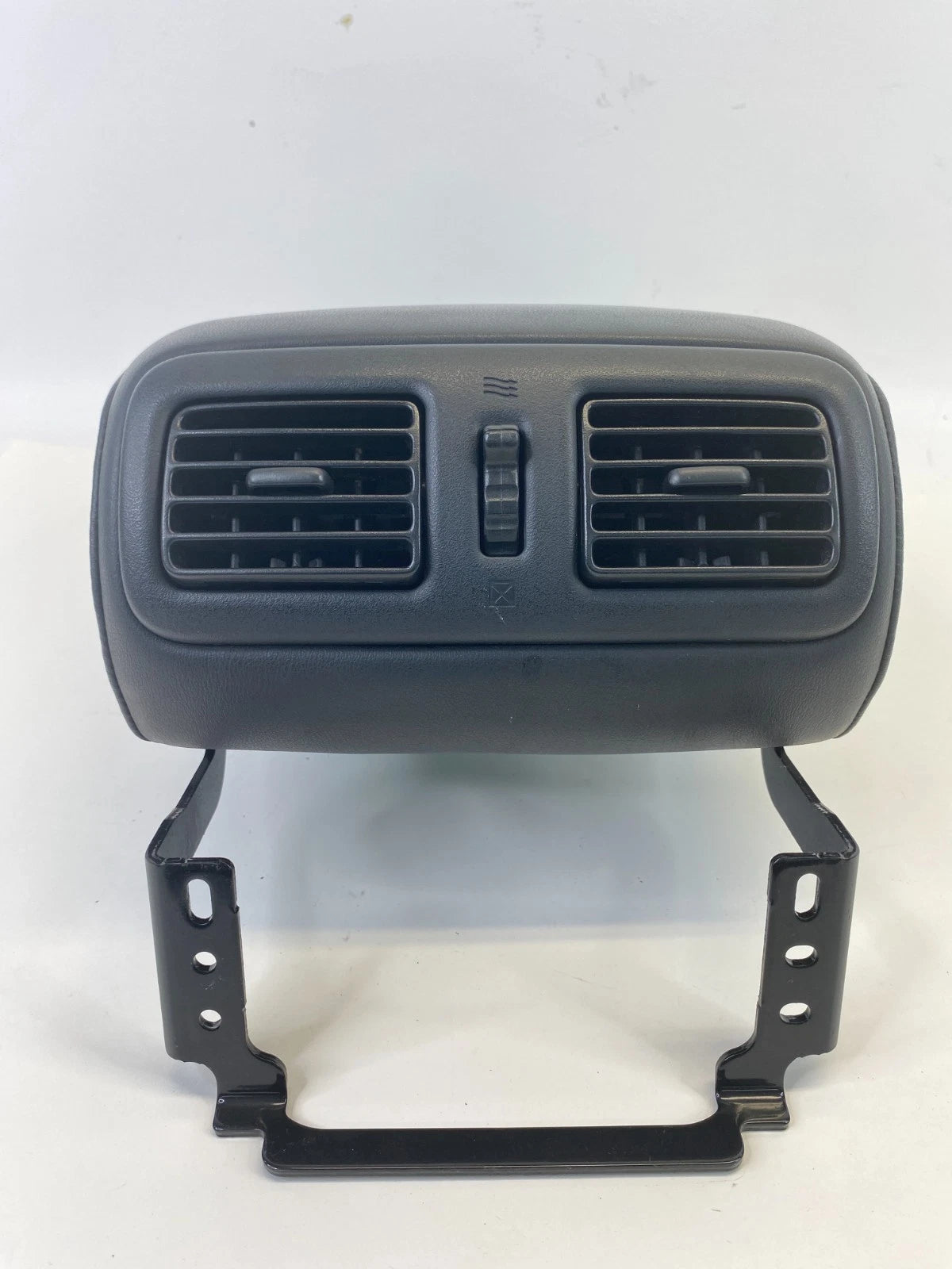 2009 INFINITI G37 07 08 G35 REAR CENTER CONSOLE ARMREST ARM REST W/ AIR VENT OEM