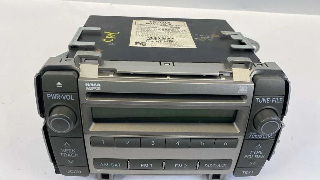 2009 2010 TOYOTA MATRIX RADIO AM/FM CD PLAYER RECEIVER MP3 86120-02710 OEM