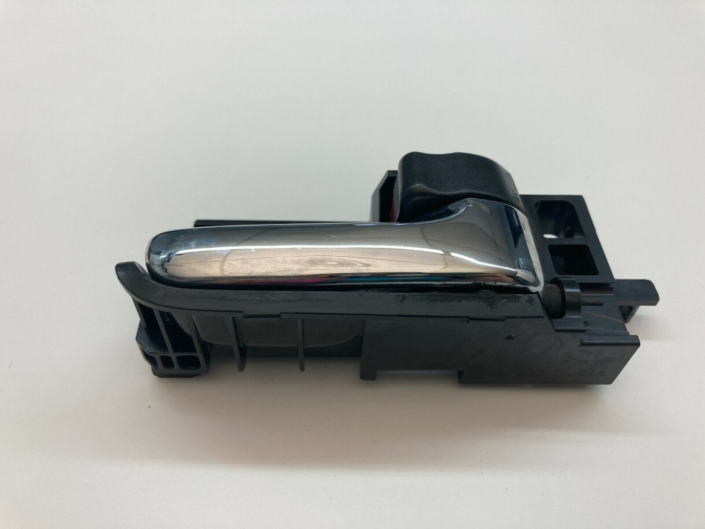 2005 2006 2007 2008 2009 2010 Scion tC Front Right Side Inner Door Handle OEM