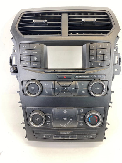 18 19 FORD EXPLORER CLIMATE CONTROL & RADIO TRIM BEZEL W/AIR VENT JB5T-18A802-LB