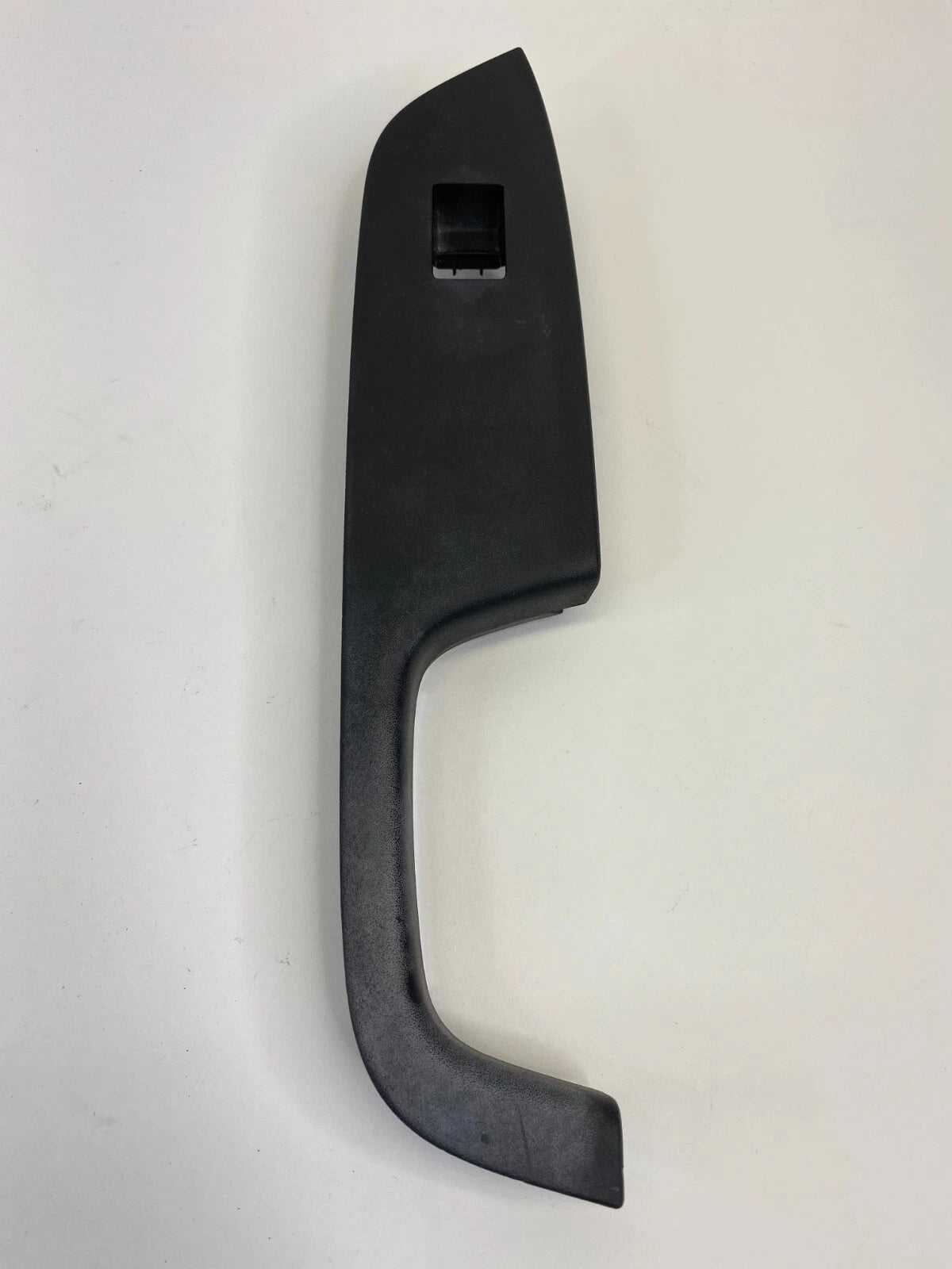2010-2017 GMC TERRAIN CHEVY EQUINOX FRONT RIGHT DOOR WINDOW SWITCH COVER TRIM