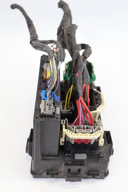 11-14 DODGE AVENGER 2.4L 200 ENGINE POWER INTEGRATED FUSE BOX TIPM 4692346AE OEM