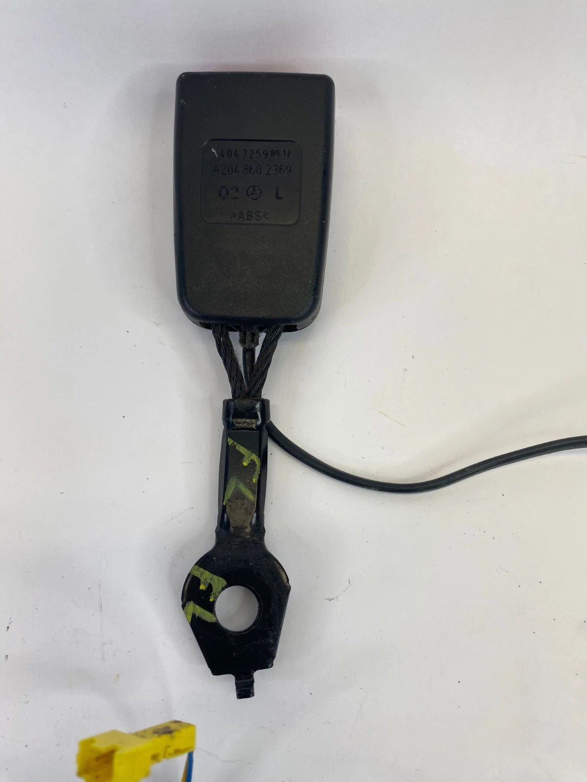 2010-2015 MERCEDES-BENZ GLK350 FRONT LEFT SEAT BELT BUCKLE A240-860-2369 OEM