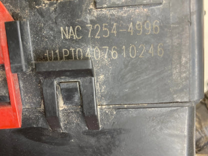 03-05 CHRYSLER PT CRUISER 2.4L A/T ENGINE FUSE RELAY BOX JUNCTION BLOCK ASSY OEM